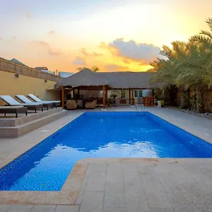 Dar 66 4br Pool With Jacuzzi Villa Ras al-Khaimah